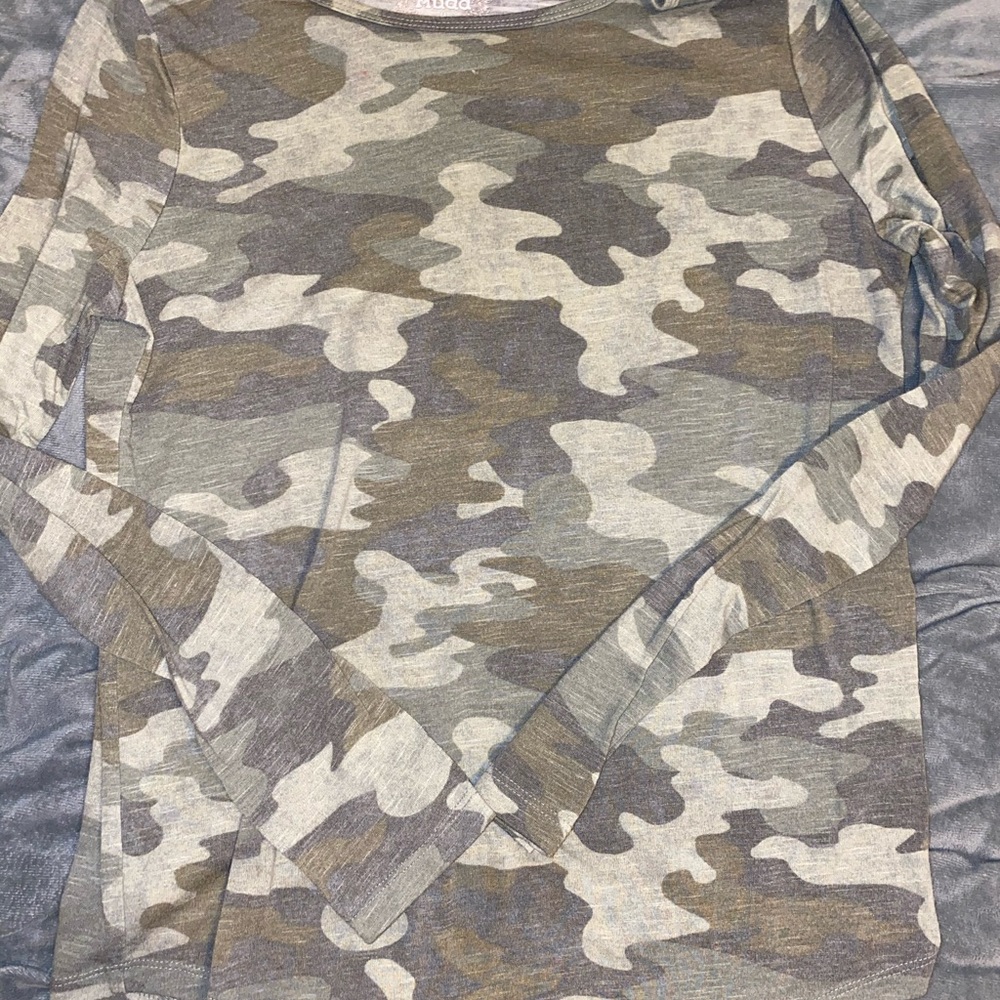 Camo long sleeve